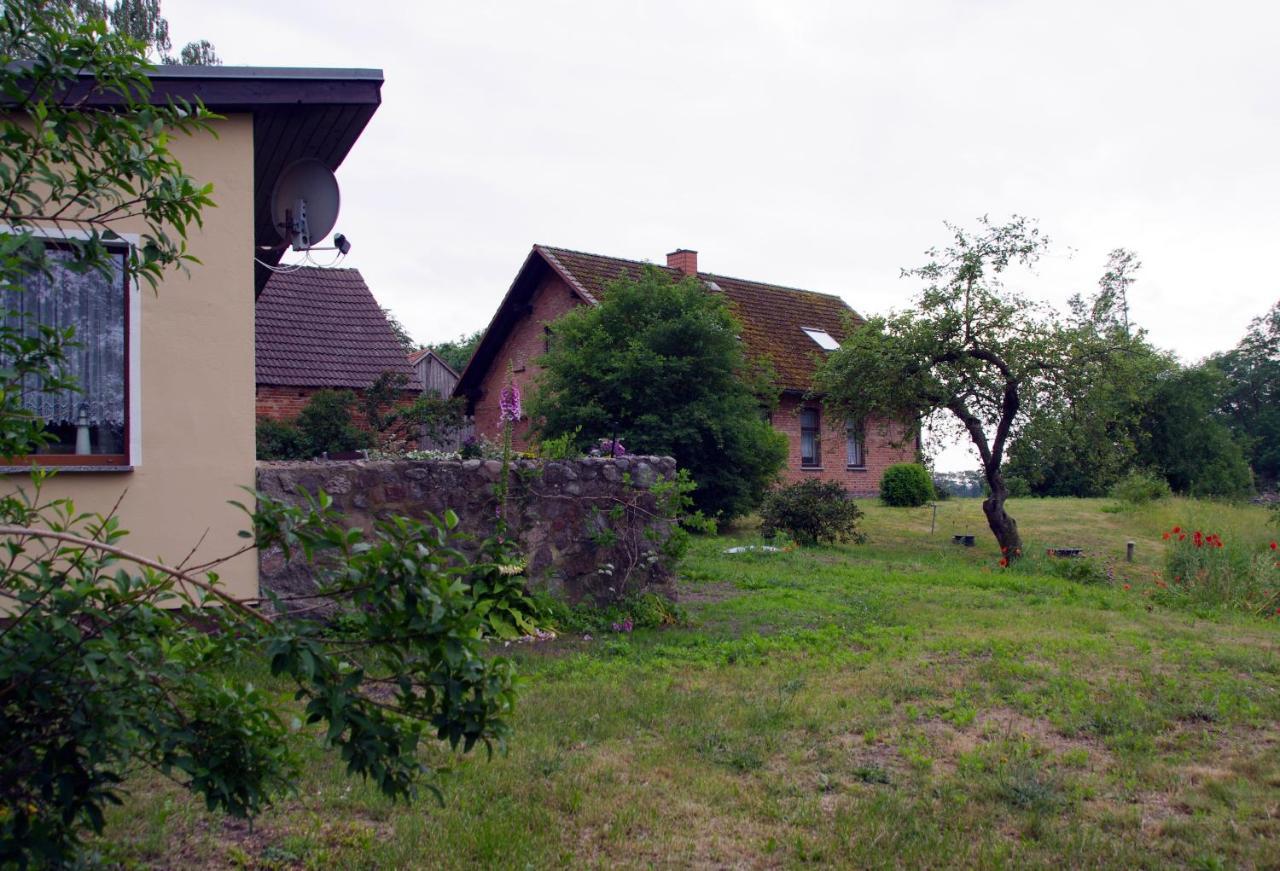 Bungalow Am Forsthaus Stagniess Иккериц Экстерьер фото