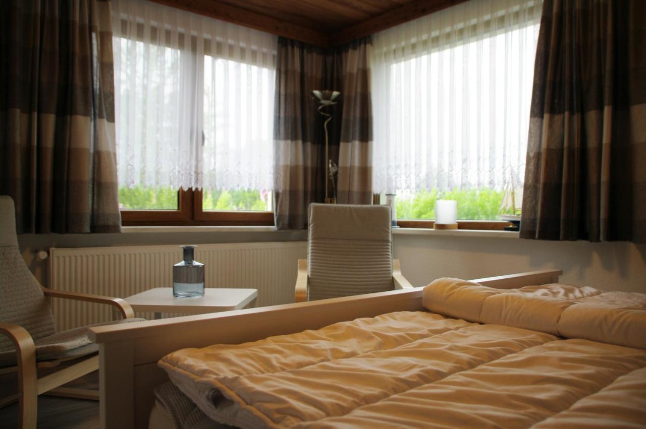 Bungalow Am Forsthaus Stagniess Иккериц Экстерьер фото